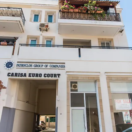 Apartamento Euro Carissa Flat 3 *